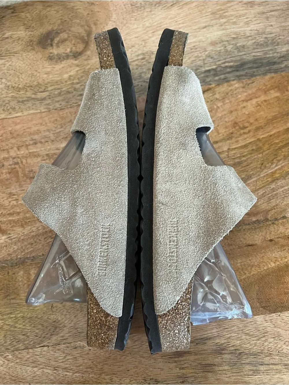 Birkenstock Arizona Tan Suede Sandals Size 41 L10 -10.5 M 8 -8.5. Regular fit - Picture 7 of 16